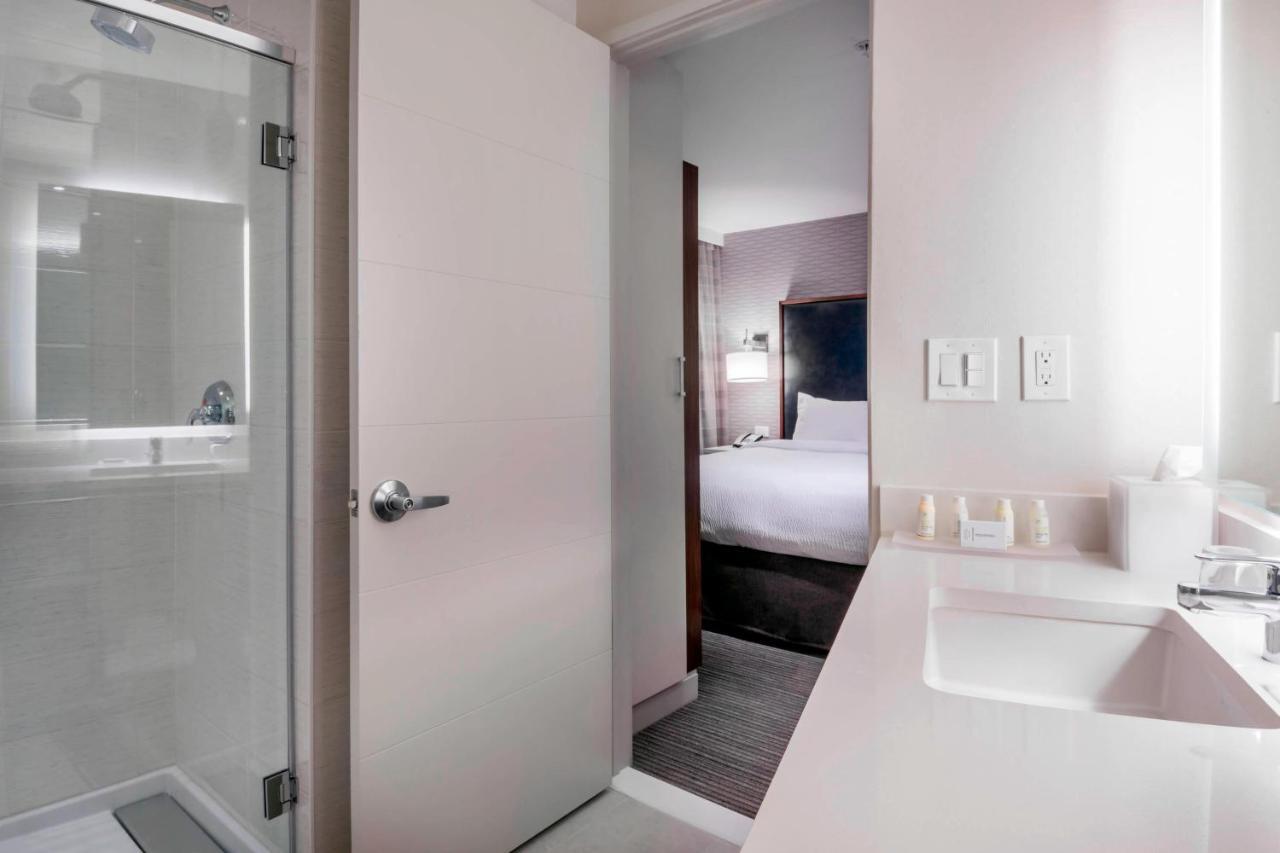 Residence Inn By Marriott Джърси Сити Екстериор снимка