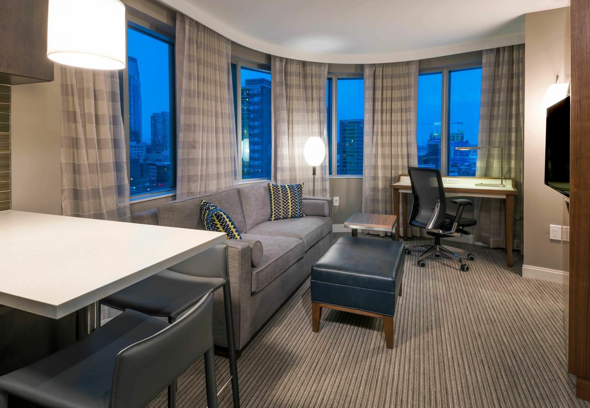 Residence Inn By Marriott Джърси Сити Екстериор снимка